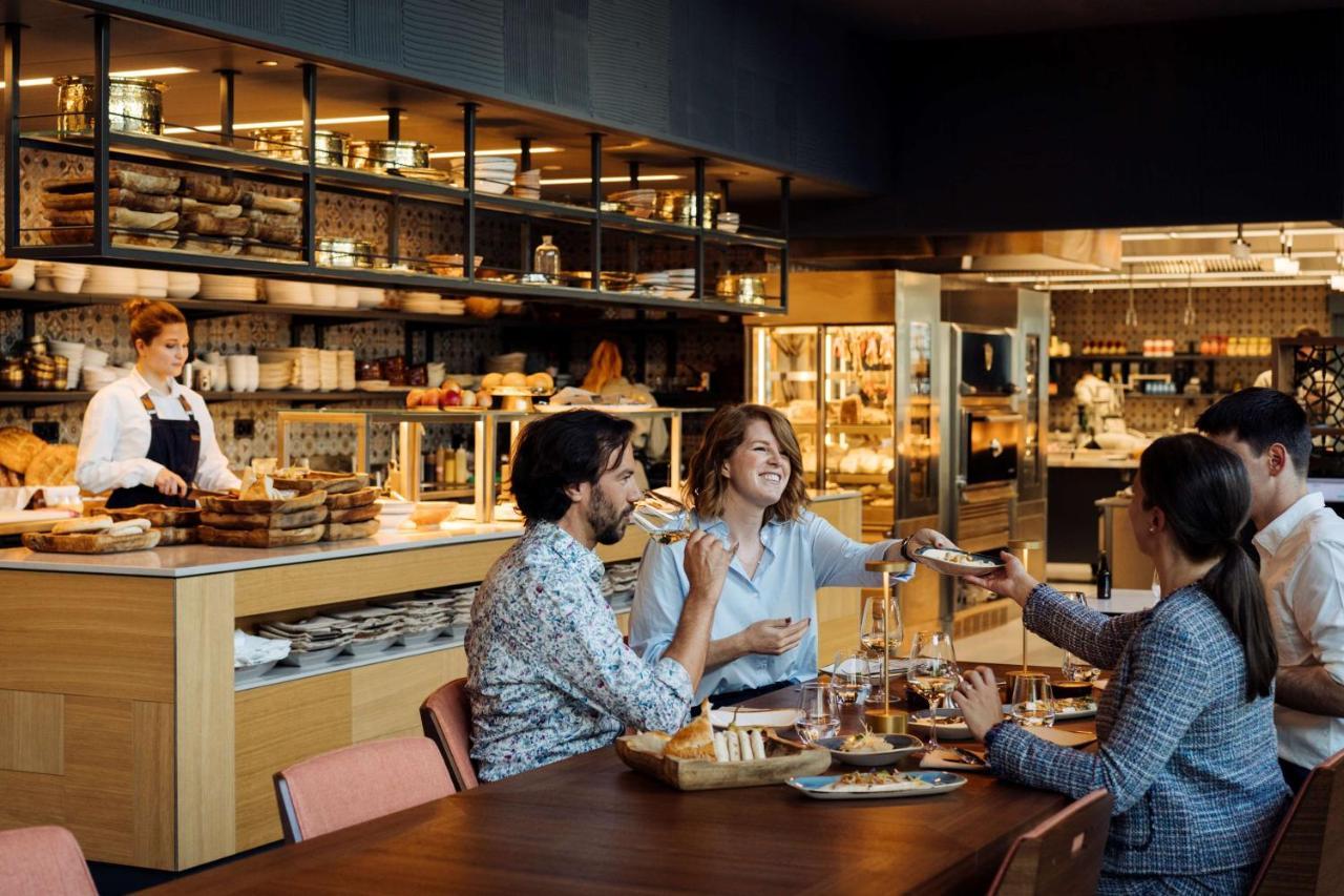 Hyatt Regency Zurich Airport Circle Hotel Клотен Екстериор снимка