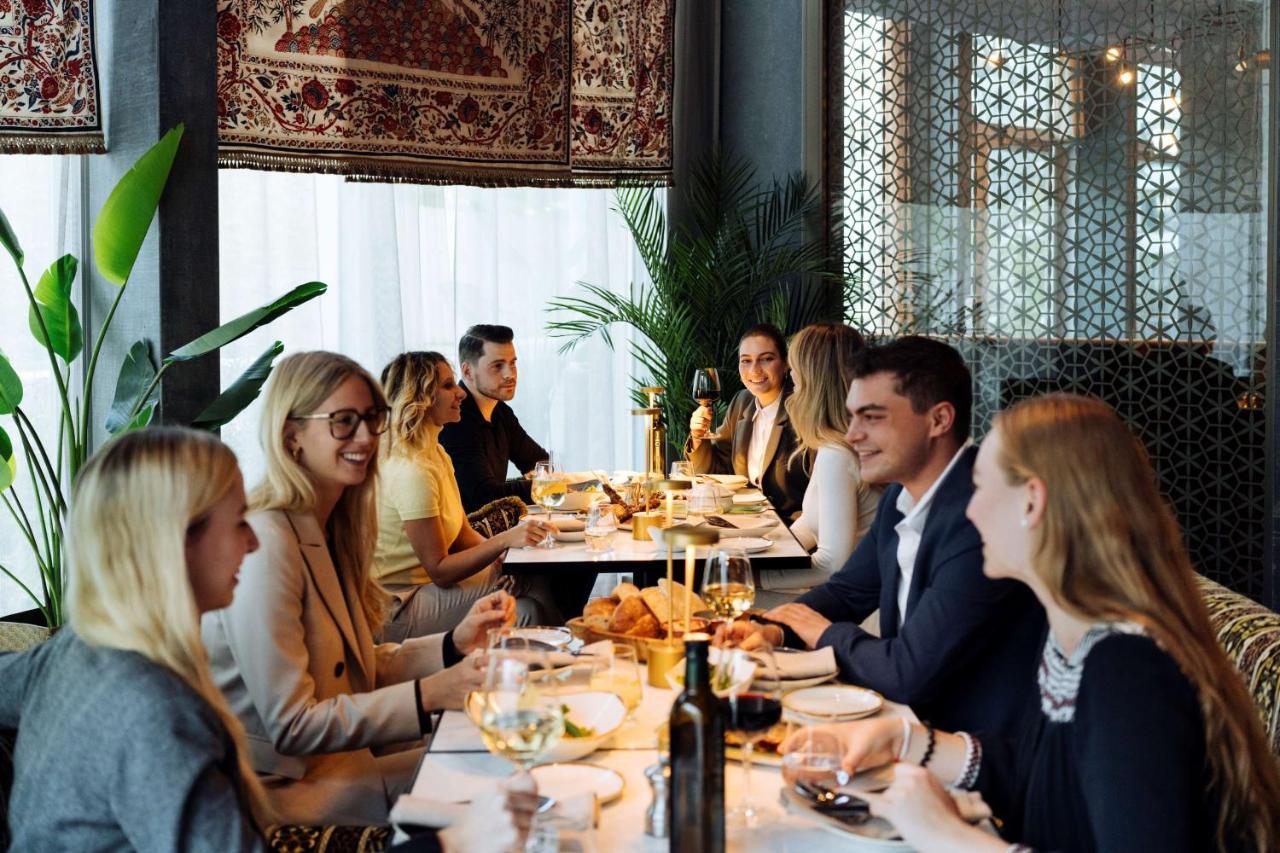 Hyatt Regency Zurich Airport Circle Hotel Клотен Екстериор снимка